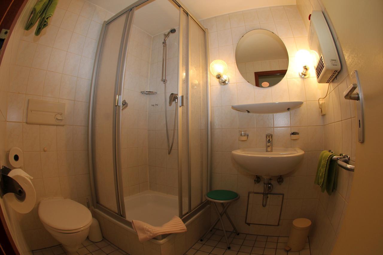 فايترشتات Zum Lowen Hotel المظهر الخارجي الصورة